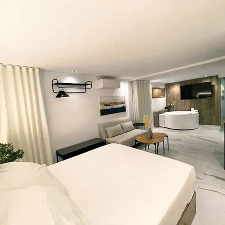 Turisticos Boutique Con Jacuzzi Apartment *